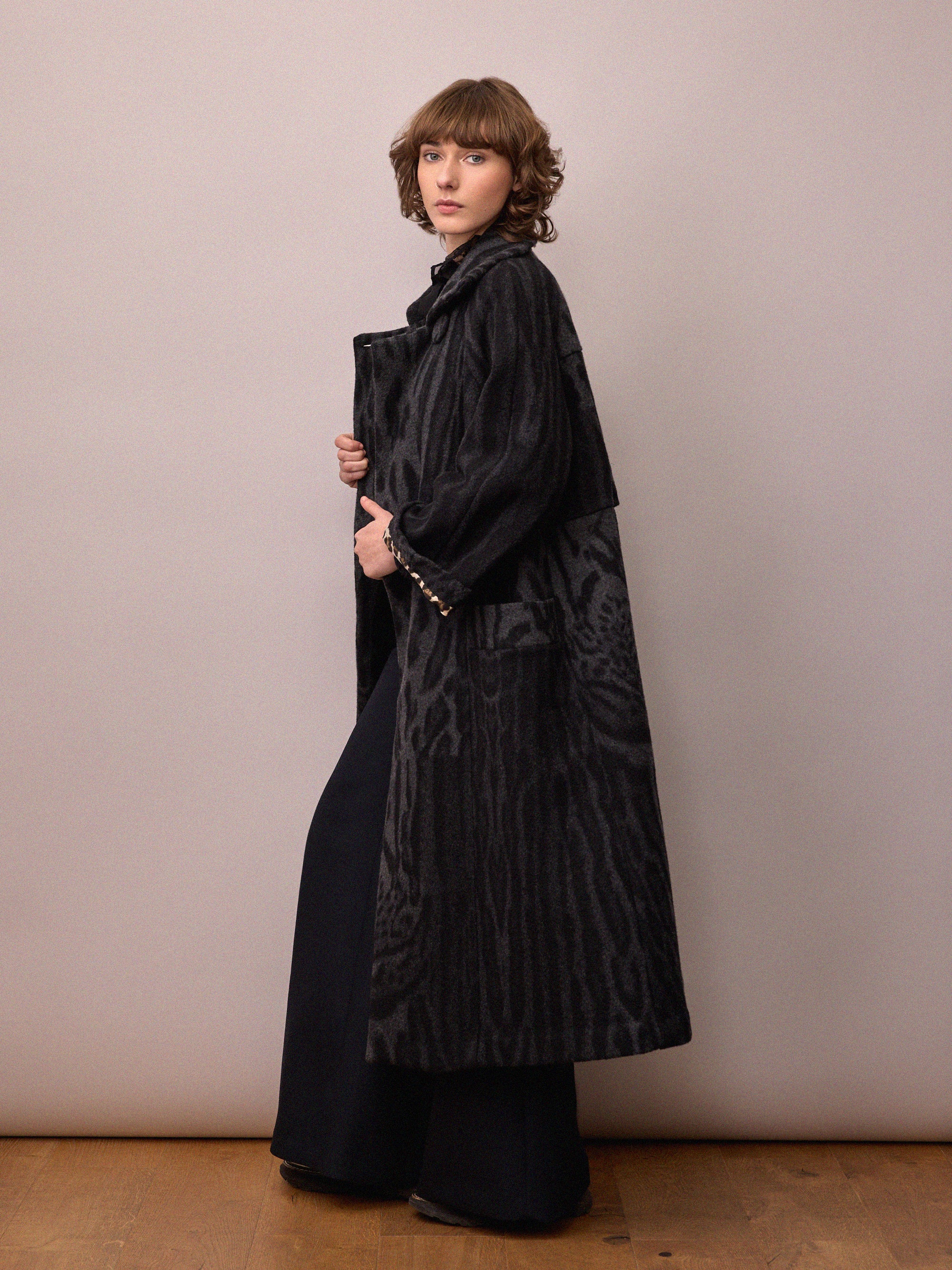 Ryder Coat / Charcoal Cheetah