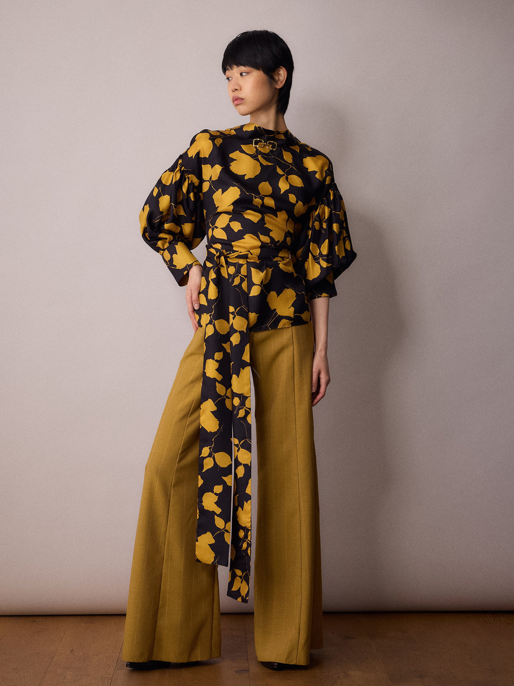 Wren Blouse / Black and Gold Floral
