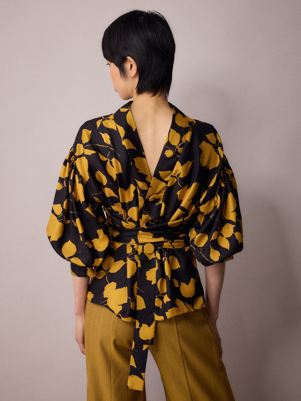 Wren Blouse / Black and Gold Floral