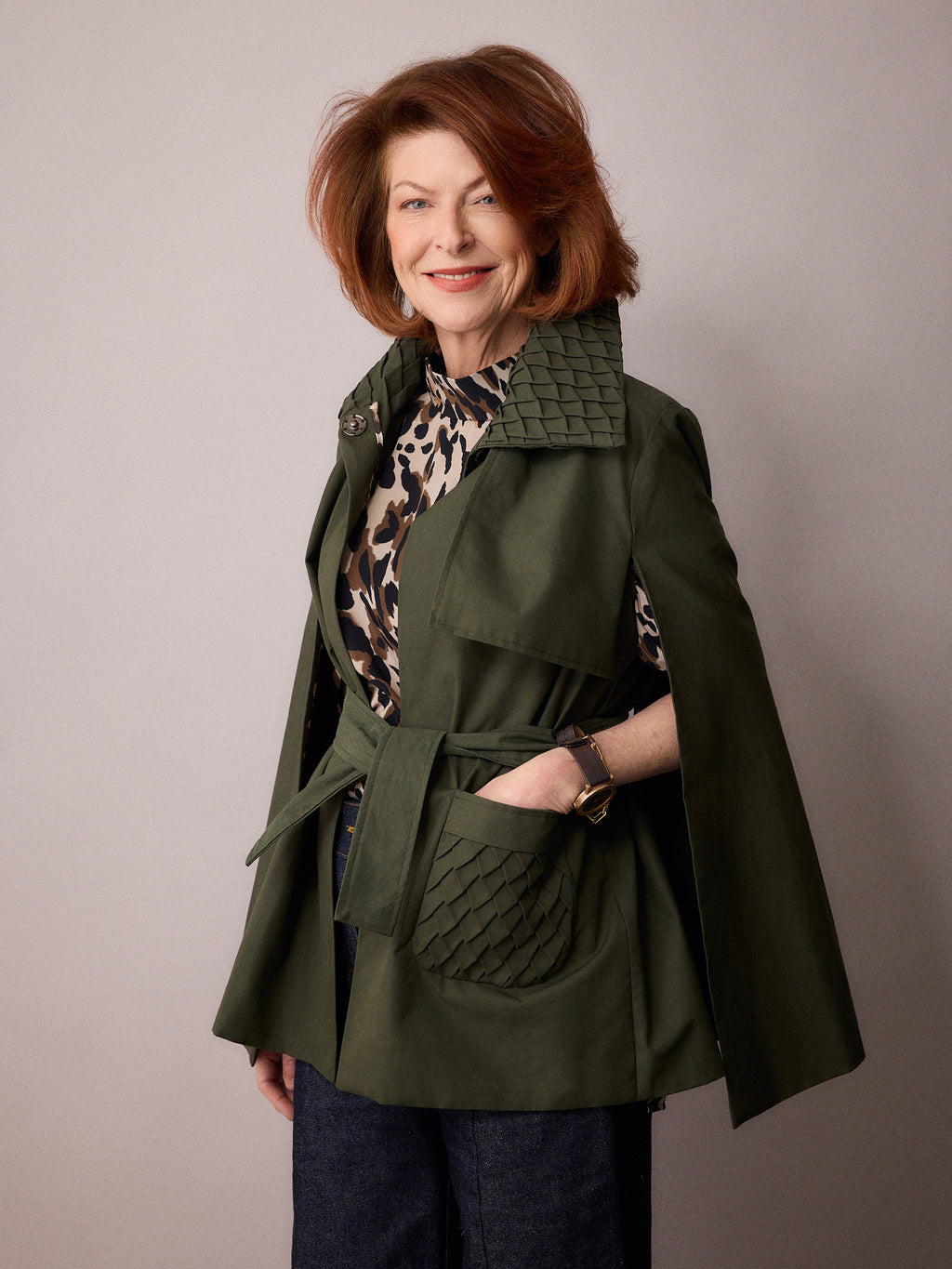 Nephele Rain Cape / Forest Green