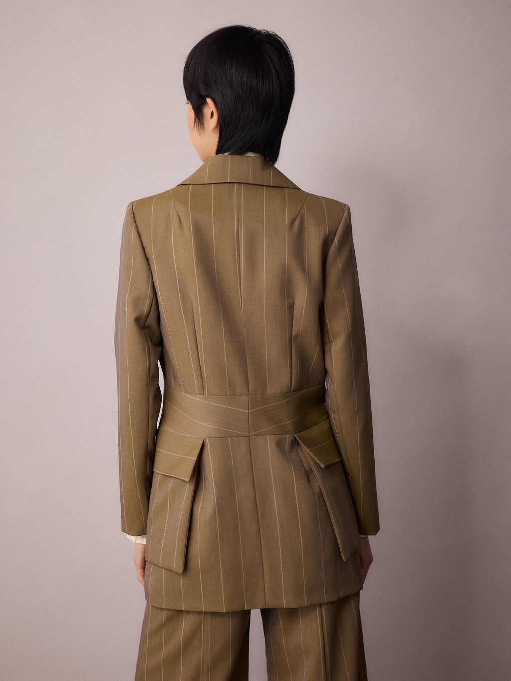 Harper Suit Jacket / Sand Pinstripe