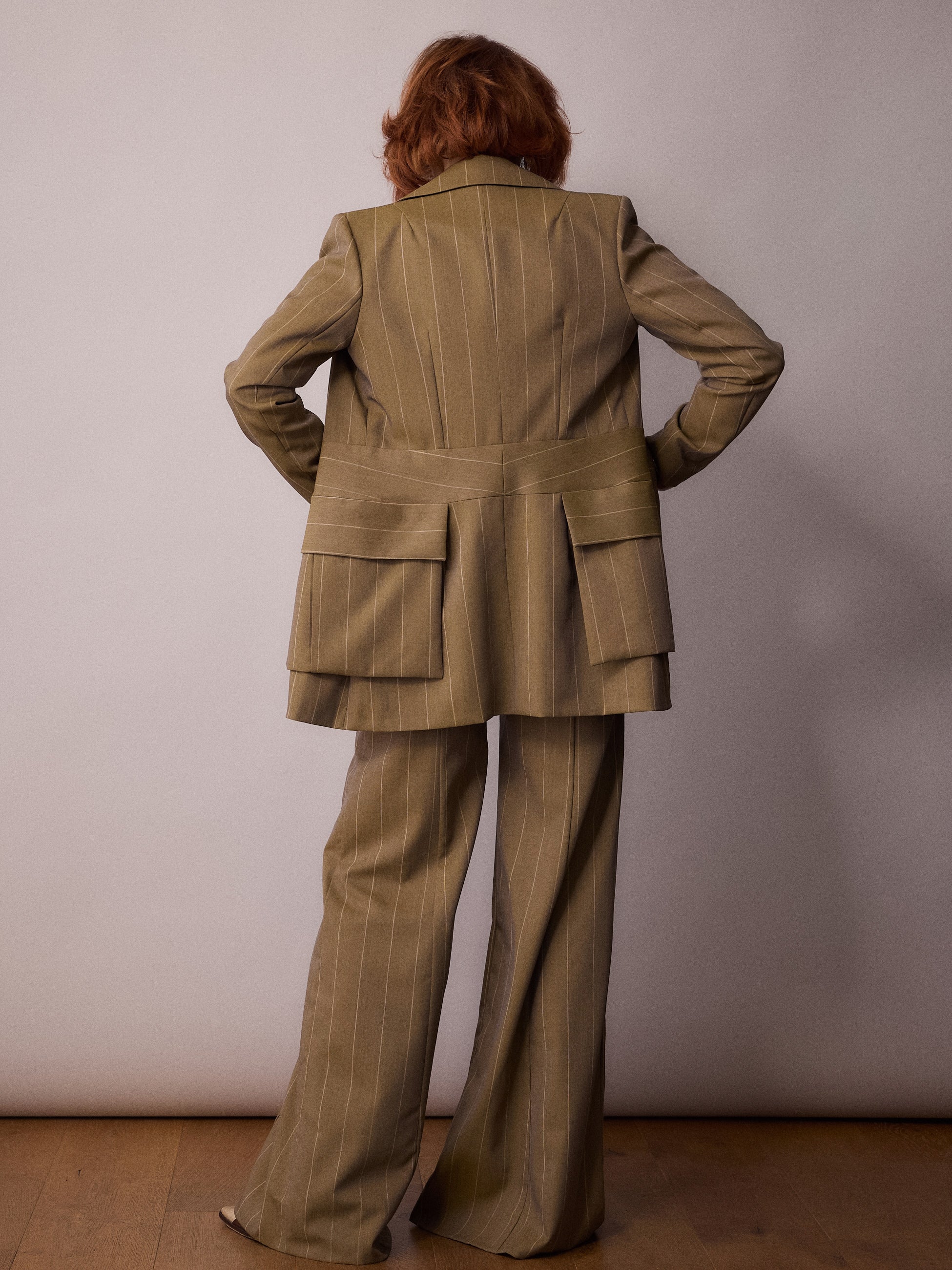 Harper Suit Jacket / Sand Pinstripe